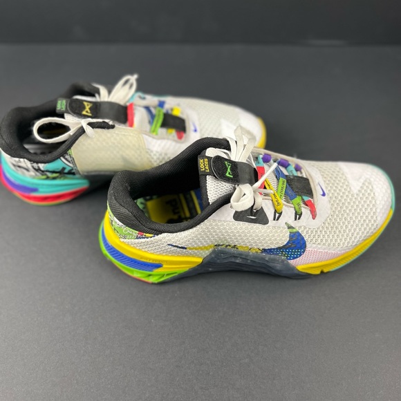 Size 6.5M/8W- Nike Metcon 7 AMP 12 Days Of Christmas - Picture 2 of 8